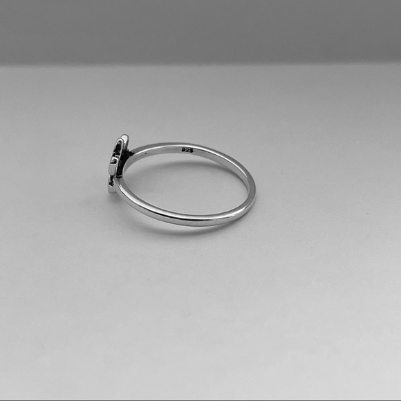 Sterling silver paw print ring, paw print ring, animal ring, silver ring - Picture 7 of 10